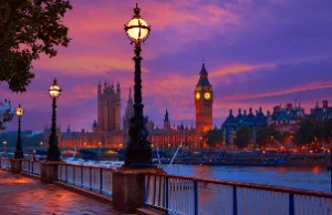 - LONDRA: Middlesex University -